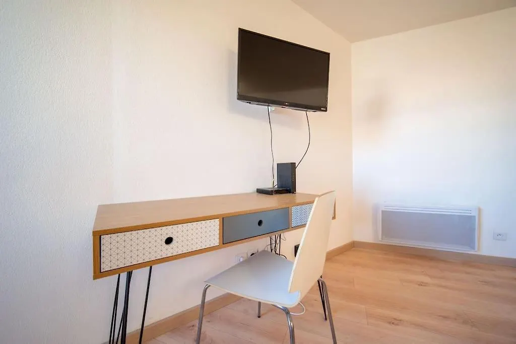 Fully Equipped Apartment 2 To 4 People St Charles 마르세유